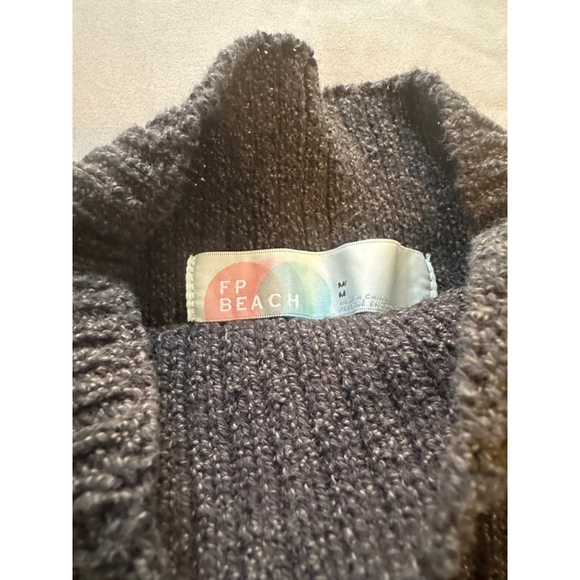 Free People Sweaters - Free People Gray Sweater Women's Medium